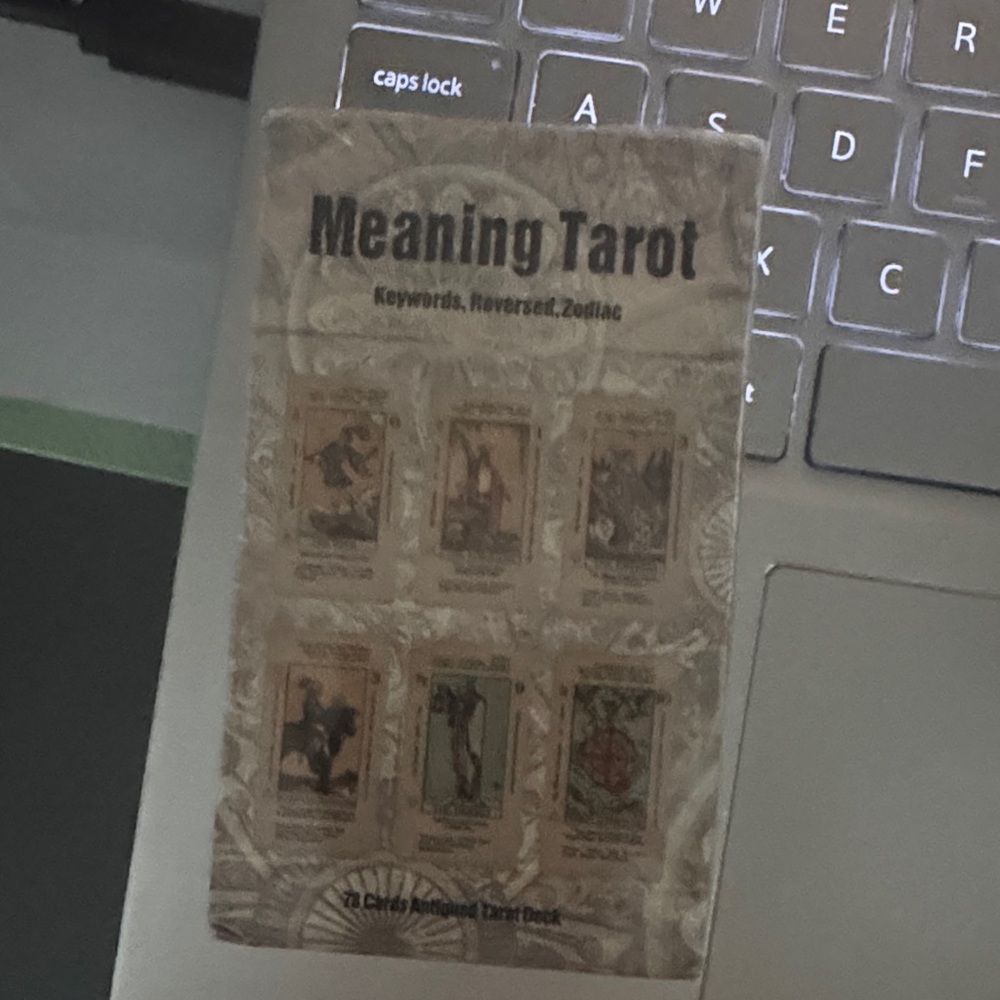 Tarot Deck showing Meaning with image… good for beginners.